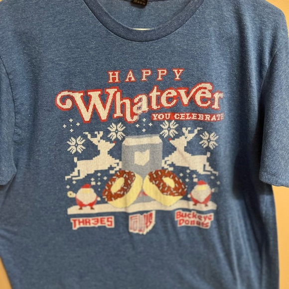 Vintage Holiday Tee - Picture 2 of 3